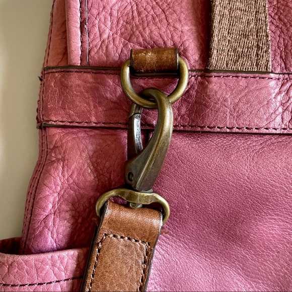 Cynthia Rowley Light Red Burgundy Leather Convertible Handbag Backpack Purse - Picture 9 of 11